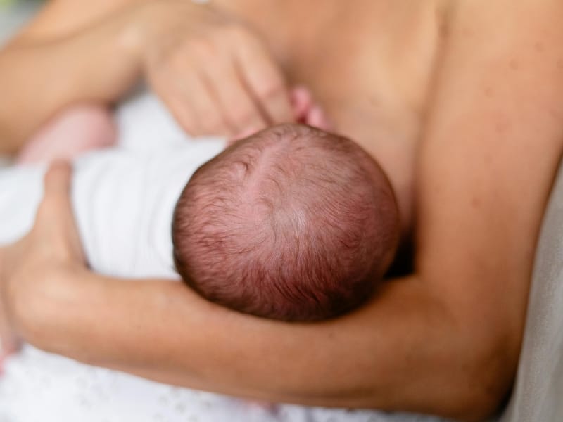  Bé 1 Tháng Bú Bao Nhiêu Là Đủ?