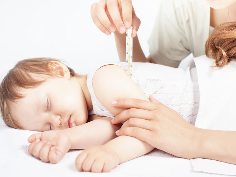 Nguyên Nhân Cảm Cúm Và Sốt Ở Trẻ, Ba Mẹ Nên Lưu Ý!